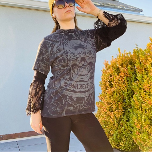 Converse Scull Bones Tattoo Print Black Graphic T-Shirt unisex - Picture 6 of 16